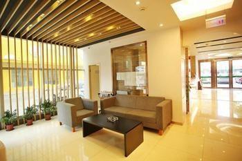 Motel 168 Shanghai Nanhui Huinan Subway Station Экстерьер фото